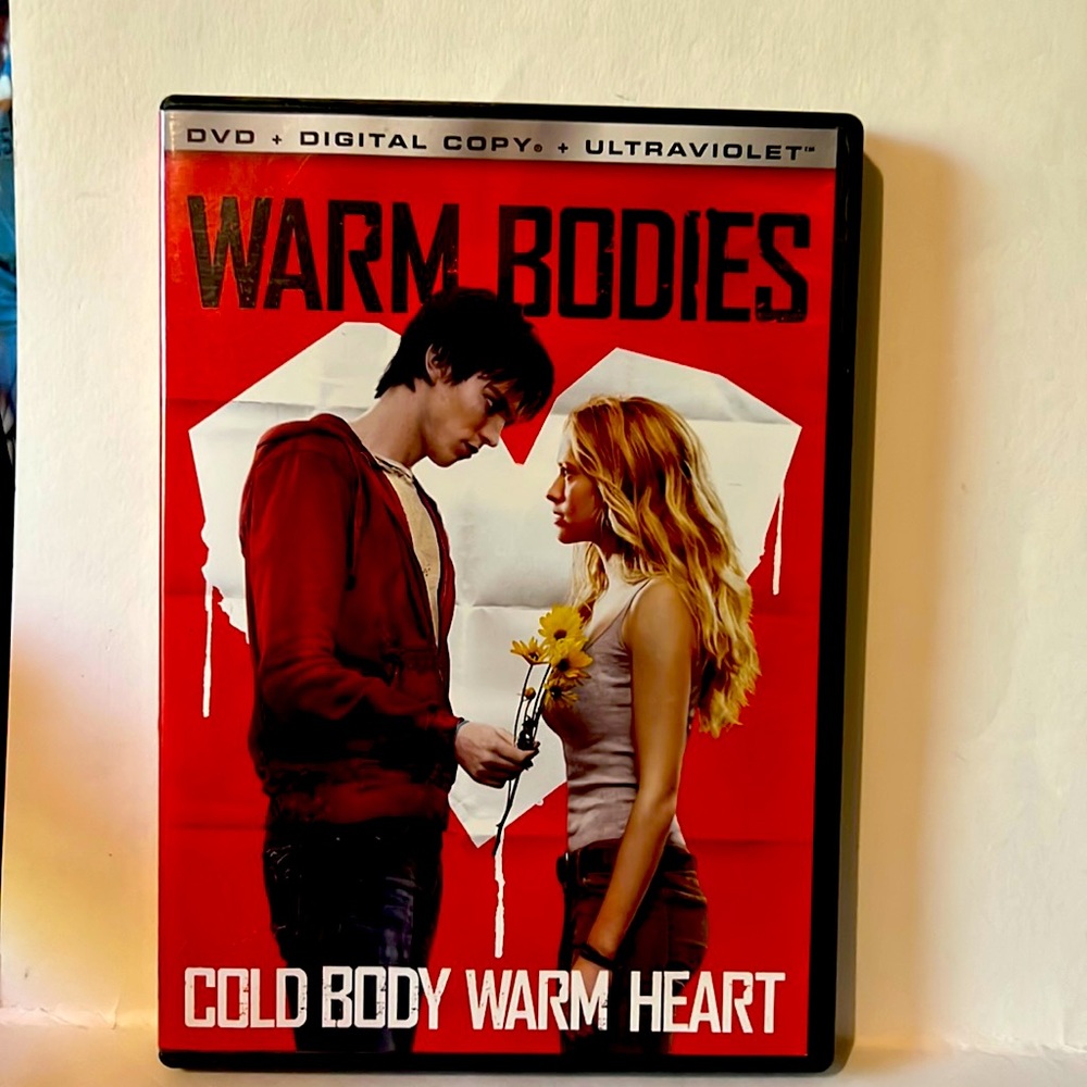 Warm Bodies DVD zombie walker movie love story 2013